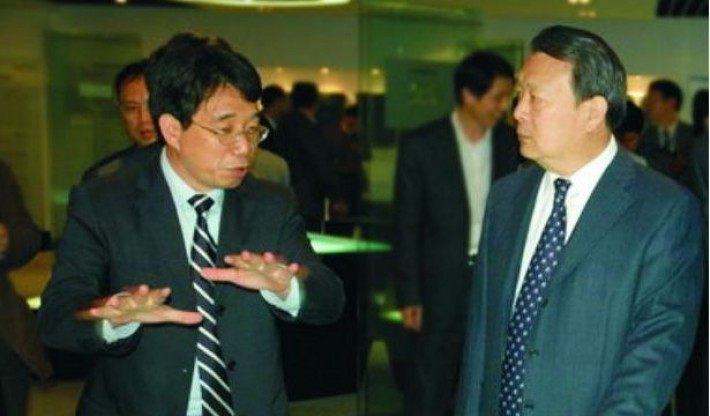 ʮ����ȫ����Э����ϯ�ı���